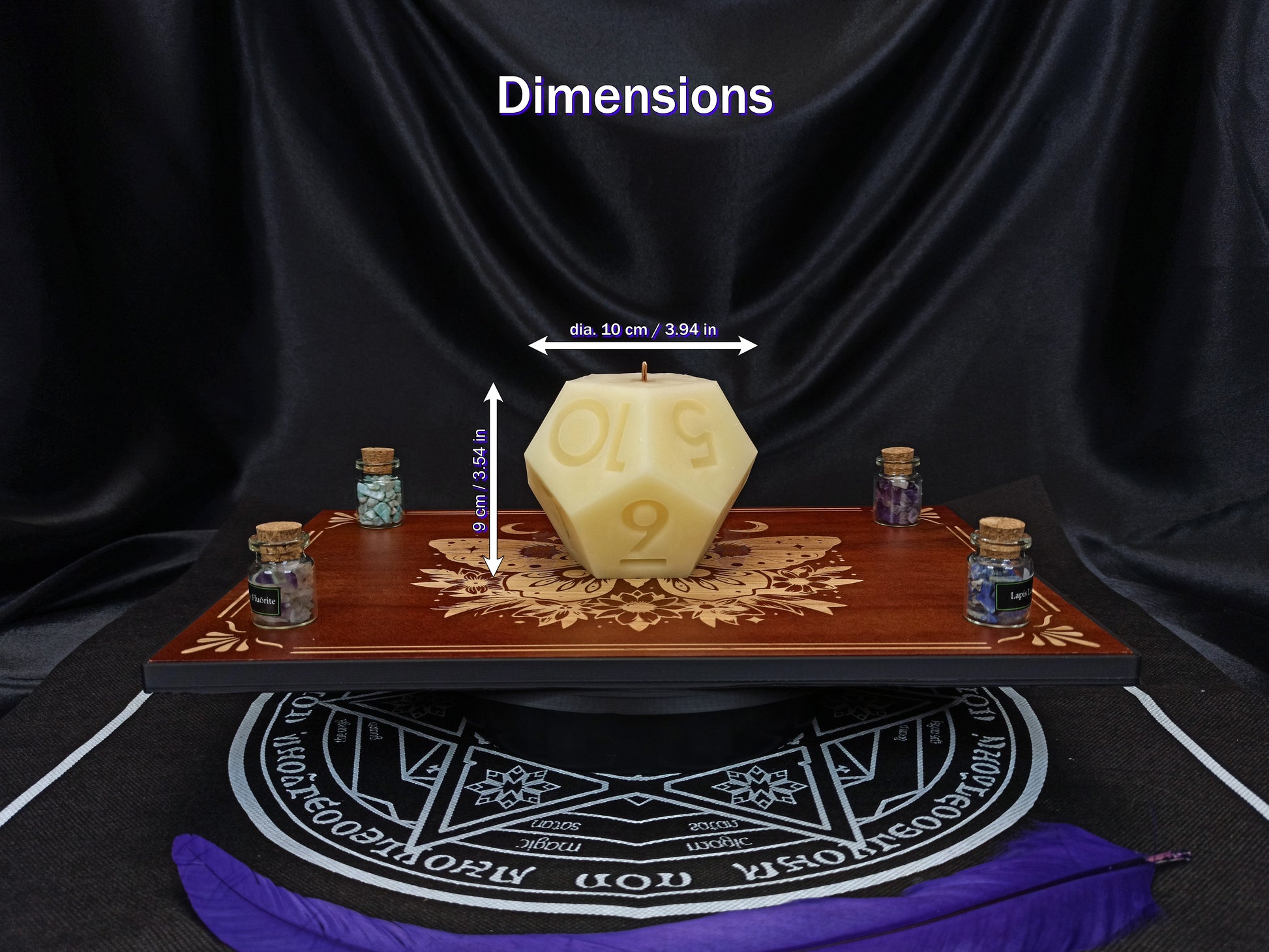 D12 dice candle dimensions, 10.2 x 10.2 x 9.7 cm