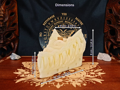 Cheese Mimic candle dimensions, 11 x 9 x 8 cm